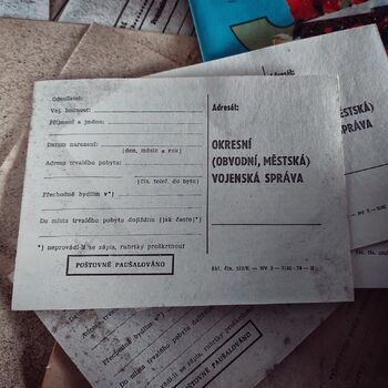 Avia L. Avia L.