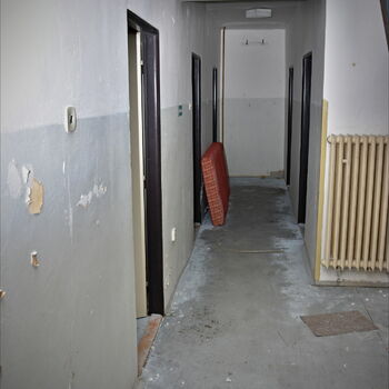 Buňka skříňky Upevňovací prvek