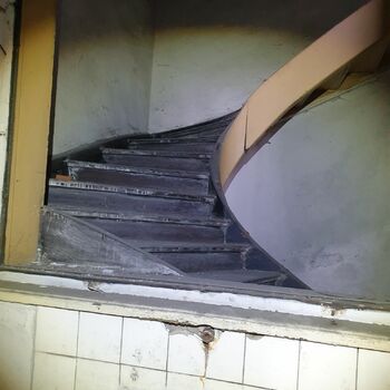 Abandoned turntable 2021