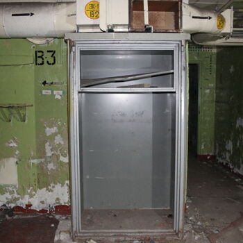 Kam zmizeli Rusové? Opuštěný sklad Javor 50