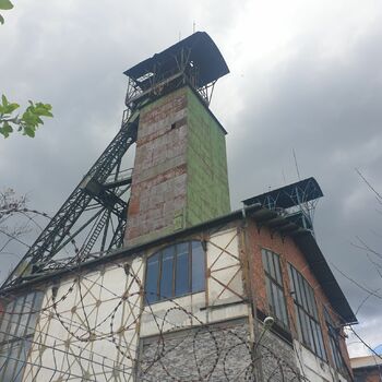 vodárenská věž vodní nádrž budova Architektura cisterna obloha věž