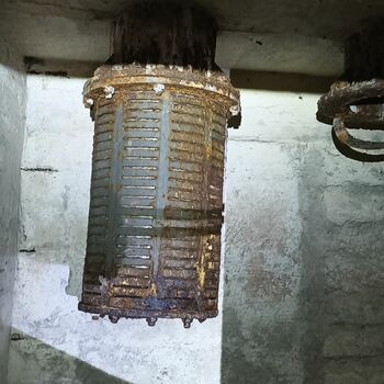 mosaz Památník struktura staré zeď mosaz Památník struktura staré zeď